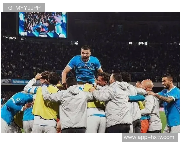 欧冠小组赛最新积分榜拜仁稳居榜首巴萨红军蓝军暂列中游位置