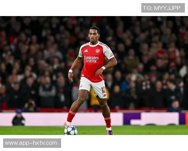 内维尔批评利物浦球员引发观众投诉风波引发热议